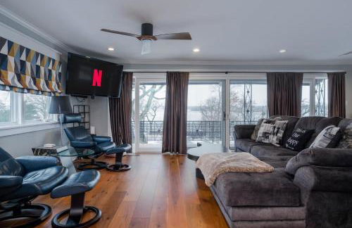 The Grand View on Pistakee Lake Pool Pier Stunning Panoramic Lake Views - Foto 11