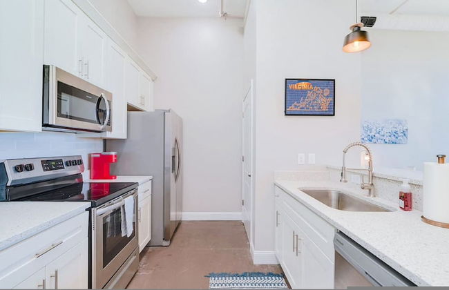 The Safe House Downtown Newport News - Foto 7