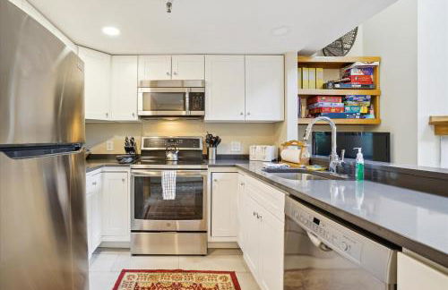 Highridge B20 Spectacular Top Floor Two Bedroom with Loft Condo with Scenic Views and Sports Center - Foto 73