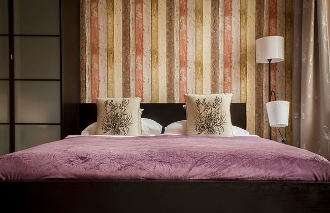 Royal Court Apartments - Photo 24