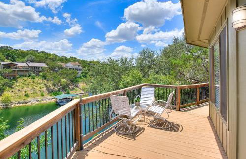 Lakefront Treehouse on Lake Travis Pool & Hot Tub - Foto 15