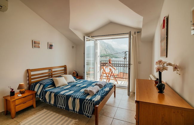 Spacious Family 4BR Seaside House, Fantastic Sea Views, 20 Meters to Beach - Foto 5