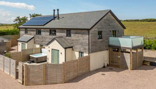 Farmyard House - Foto 1