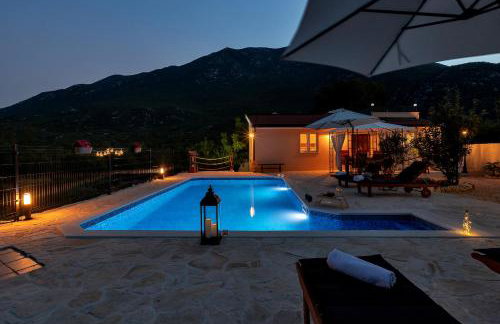 Villa Melita - Heated pool, Speed Internet within Nature Park - Foto 16