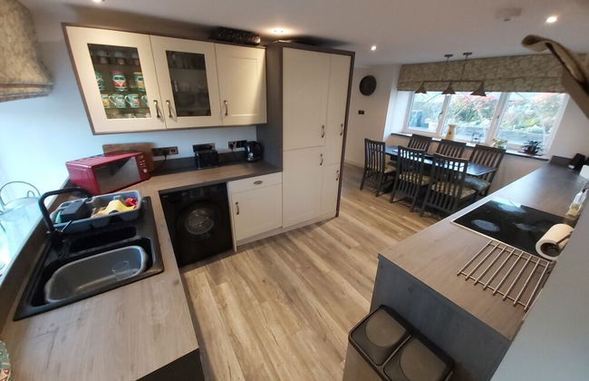 Bluebell House 5 Star Luxury 4 Bdrms and hot tub - Foto 12