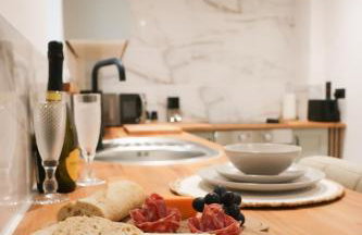 Britannia Lodge - Photo 12