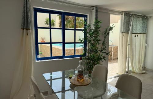 Villa LiLo Private House with Heated Pool - Foto 34