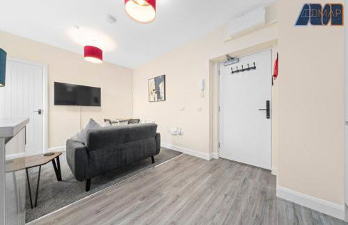 1 Bed Flat With Parking Sleeps 2 in Fife - Foto 13