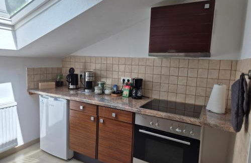 Ruhige 1-Zimmer Einliegerwohnung mit Küche und Bad in Großburgwedel - Photo 9