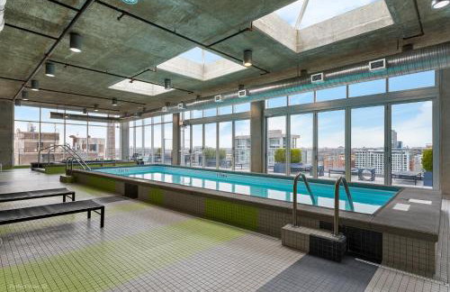 Jeffjack Heated Pool Penthouse in Chicago's West Loop - Photo 13