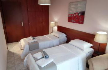 Lucy's next to sea apartment - Photo 5