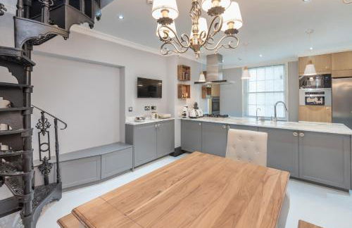 The London House - Entire Villa - Foto 31