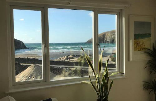 Fabulous Beach Pad Just 20 Paces From The Sea - Foto 1