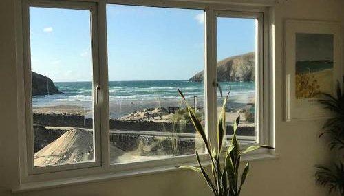 Fabulous Beach Pad Just 20 Paces From The Sea - Foto 1