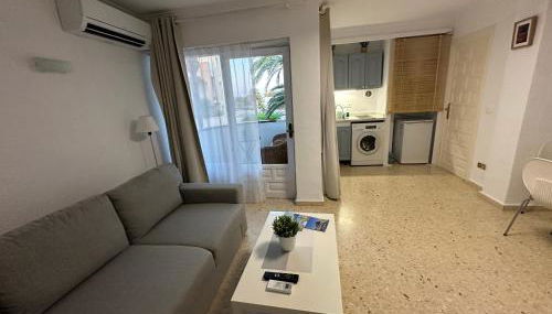 Apartamento Vacacional - Foto 4, stove, minibar