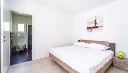 Villa Pavicini - with heated pool - Foto 5