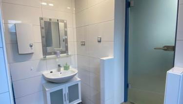 Apartment Q im Zentrum von Königsbronn Monteurzimmer - Foto 2