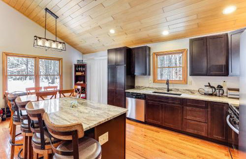 Ski, Hike and Ride On-Site 80-Acre Retreat in Boon - Foto 9