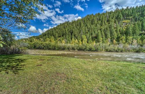 Serene Dolores Cabin with Patio and River Access! - Foto 30