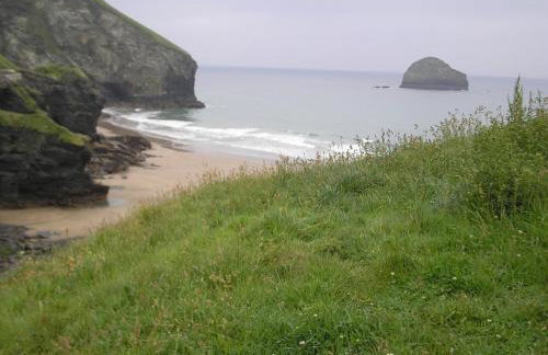 Cottage On The Square - Photo 21