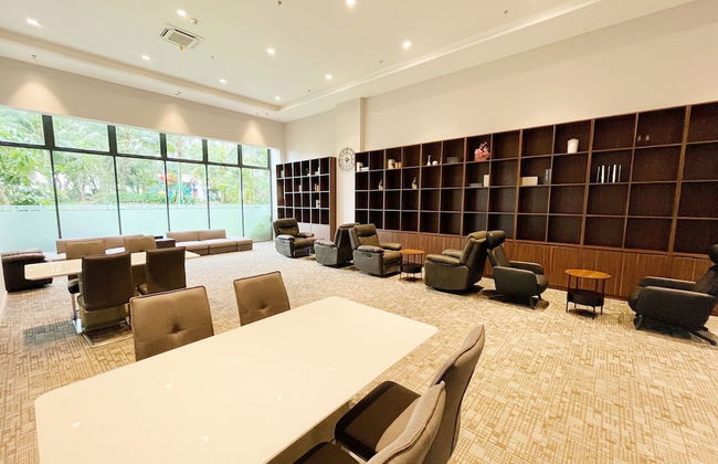 Sky House BSD Apartments by OkeStay - Foto 39