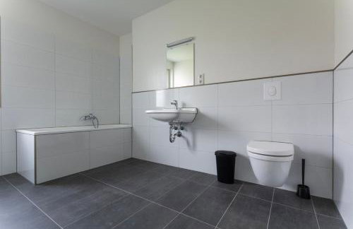 T&K Apartments - BERGISCH GLADBACH - 7 Comfortable Apartments - 20 min to Fair Messe Cologne - Foto 26