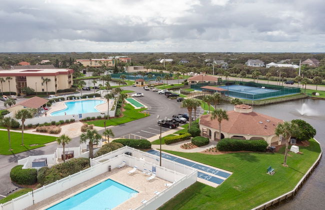 Ocean & Racquet by Distinctive Beach Rentals - Photo 37