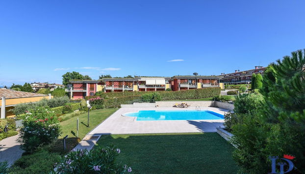 Co2 apartment in Residence Vistalago with 5 pools DesenzanoLoft Official Partner Homes & Villas by Marriott Bonvoy - Foto 2, Imagen principal