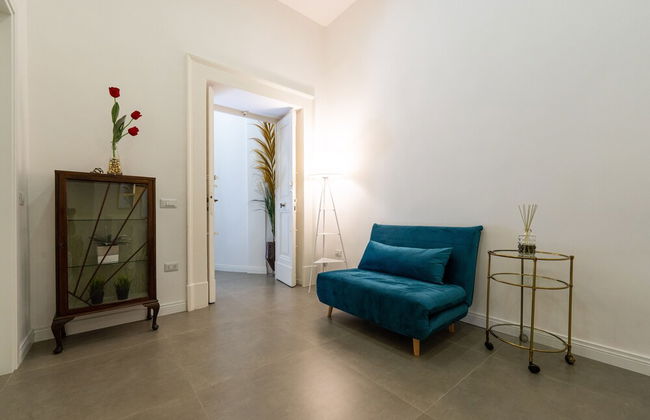 Palazzo della Porta - Via Toledo 55 - Foto 31