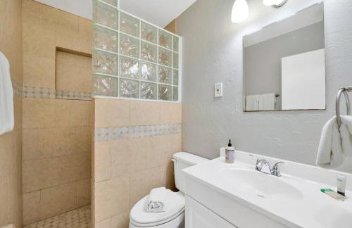 Getaway with Heated Pool and fence by Siesta Key Beach - Foto 14