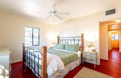 Hawthorne Manor | 3BD in Central Tucson w/ Patio - Foto 5