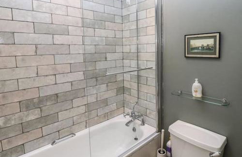 Wetton Barns Holiday Cottages - Foto 19