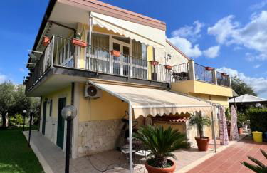 Villa Ludovica Siracusa, Pool 6x12, Jacuzzi, Padel, Pickleball, Volleyball, Wifi - Photo 11