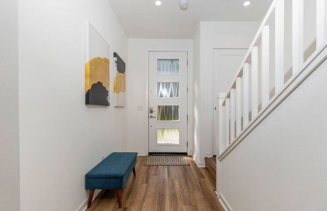 Private Room With Shared Bathroom - Photo 7