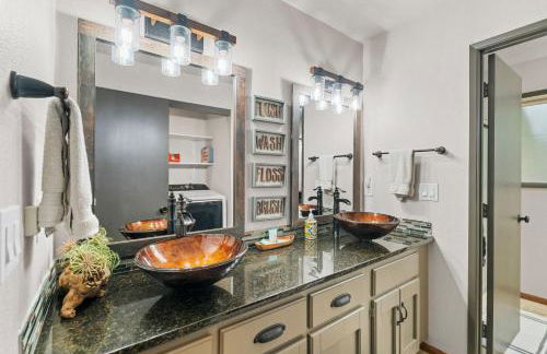 Alpine Cabin - Photo 19