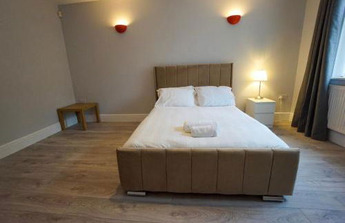 Stunning 7-Bed Home in Lichfield - Foto 35