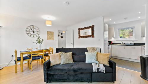 Winter Sale! Modern 2 Bed Flat in Warwick -Parking - Foto 2
