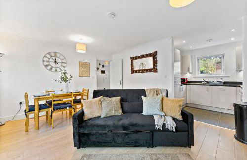 Winter Sale! Modern 2 Bed Flat in Warwick -Parking - Foto 2
