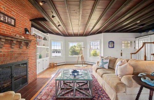 Stunning Waterfront Home w Private Dock - Foto 5