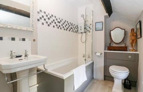 Yew Tree Cottage - Photo 19