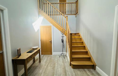 Old School House - Photo 2