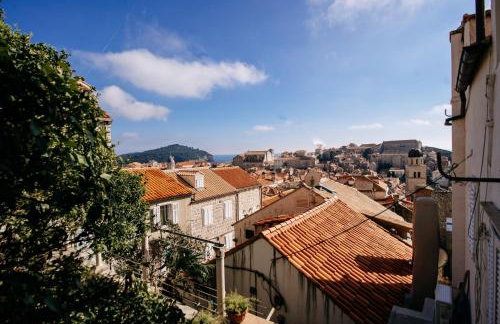 Secret Orange by DuHomes - Photo 66