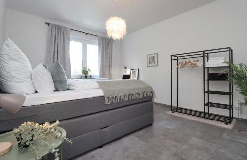 Design am Rhein I Traumlage Rheinufer I 3BR I Küche I öffentl Parkplätze I helloYOU apartments x BRIGHT Collection - Foto 51