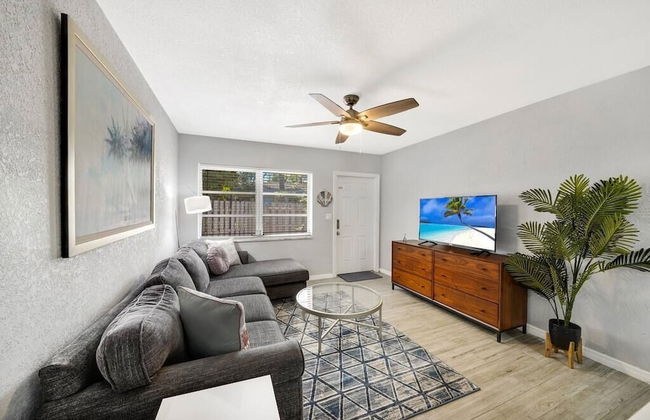 Just Beachy Apt 3 in Fort Lauderdale - Photo 2