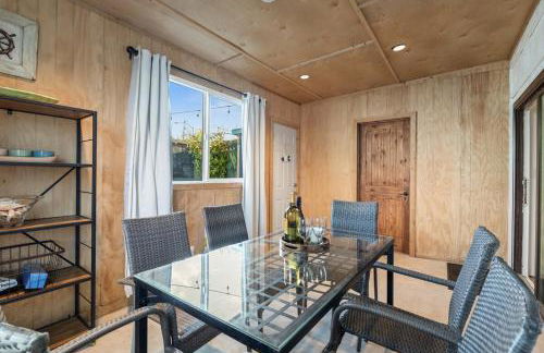 Next to Downtown Huge yard with Parking - Foto 8