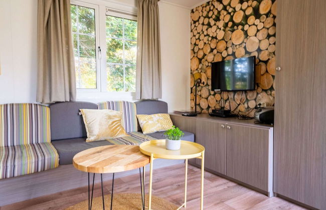 Cheerful Mobile Home Near Park De Veluwe - Foto 8