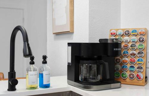 Walk to Zilker Park & SoCo - Austin's Best - Foto 17