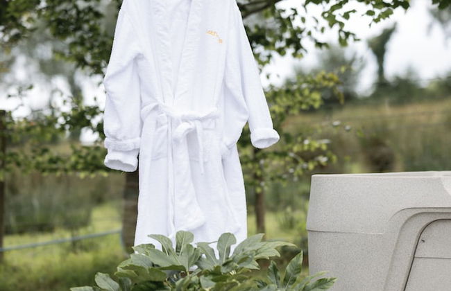 Luxury Waterfront Self-Catering Cabins - Photo 19