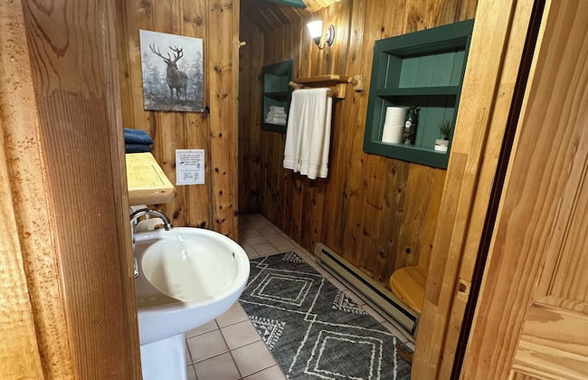 Mount Peale Country Inn and Cabins - Photo 53