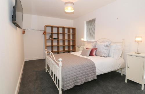 8 Marina View - Photo 7